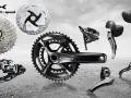 Komponenty rowerowe Shimano GRX: kaseta, korba, przerzutki, hamulce i manetki. Grupa GRX stworzona do jazdy gravelowej.