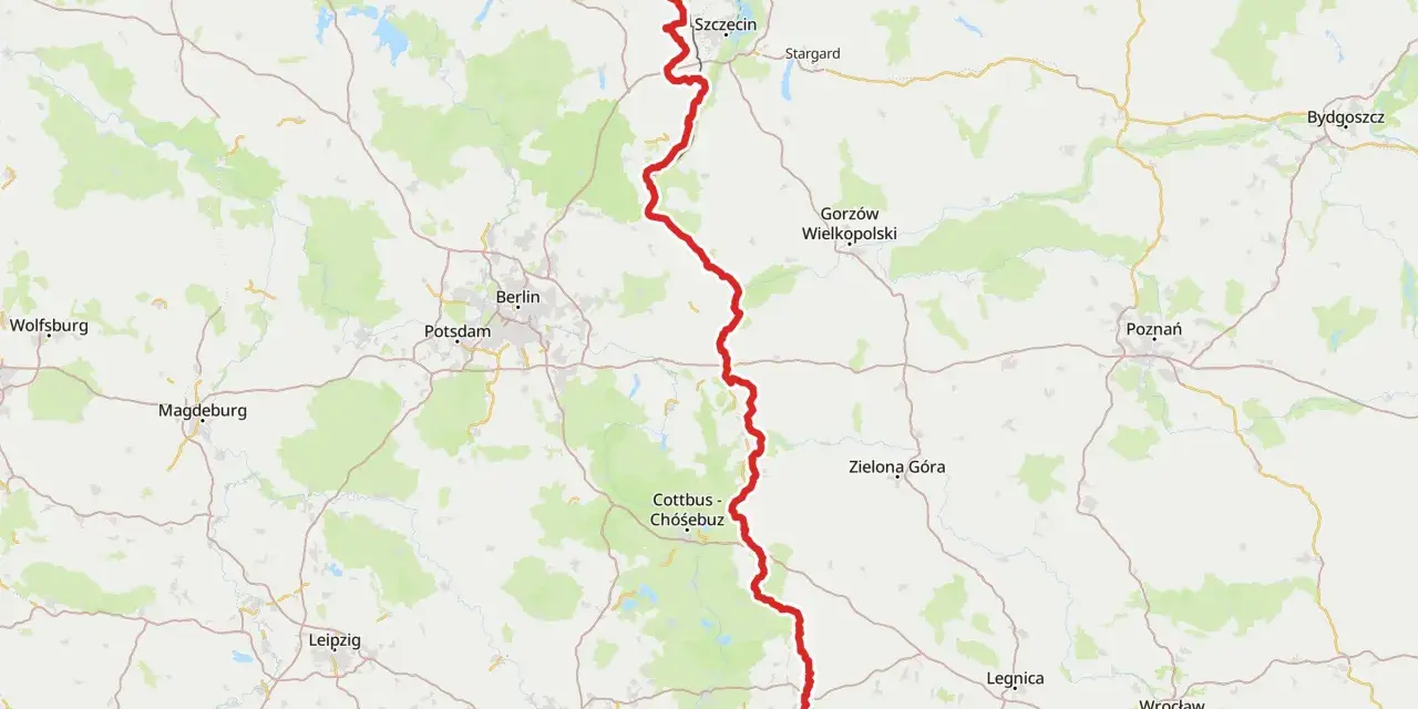 Trasa rowerowa Odra-Nysa biegnie od Świnoujścia przez Szczecin, Gorzów Wlkp., Zieloną Górę, aż po Kotlinę Kłodzką.