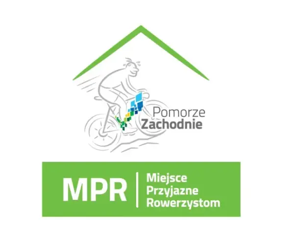 Logo z rowerzystą i napisem "Pomorze Zachodnie". Poniżej zielony prostokąt z napisem "MPR Miejsce Przyjazne Rowerzystom".