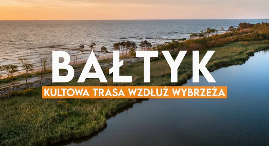 Zachód słońca nad Bałtykiem. Kultowa trasa rowerowa wzdłuż wybrzeża, część europejskich tras rowerowych, zaprasza do odkrywania piękna polskiego wybrzeża.